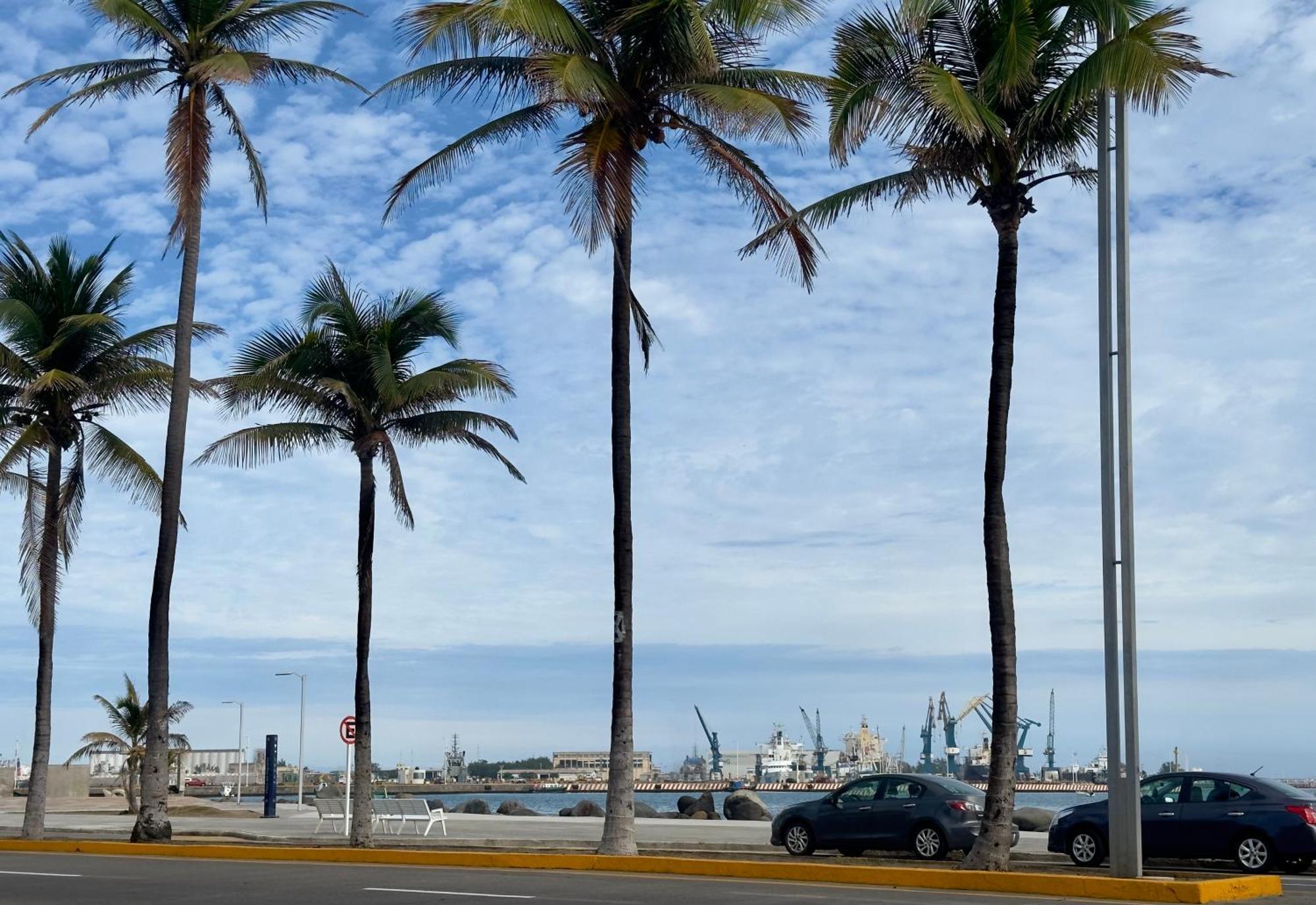 Suites Brisa Marina - Atras De Playa Regatas Y El Malecon, 6 Calles Del Acuario Veracruz Exterior foto